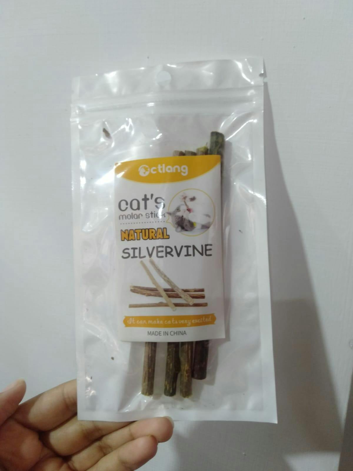 Catnip Stick (Best for Cat Dental Health) (Pack of 4) 🐱