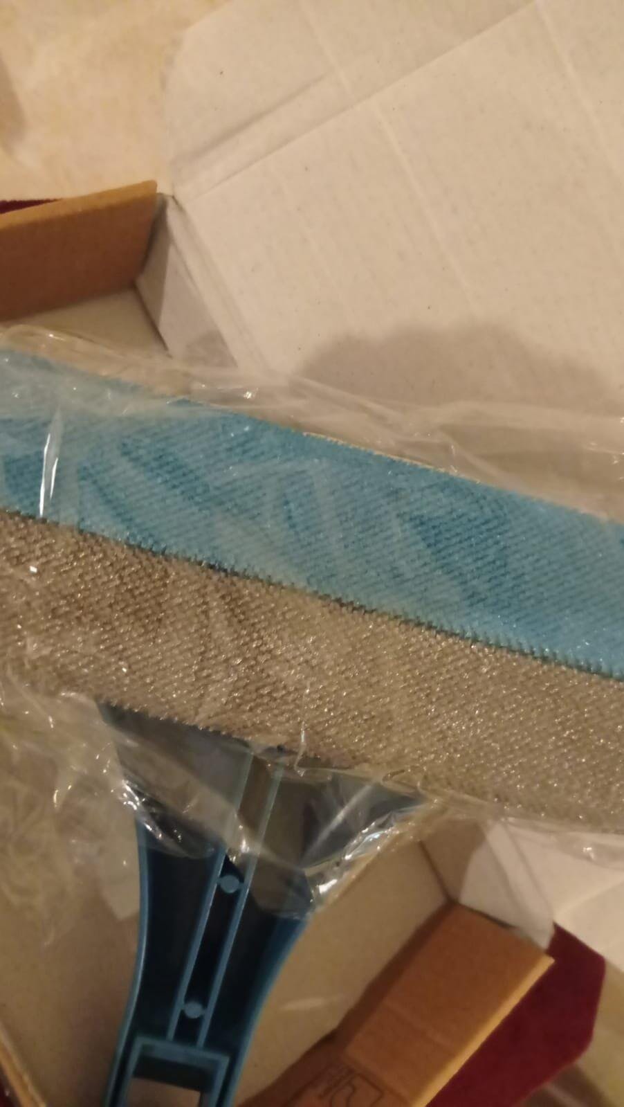 Jumbo Pet Hair Remover for Clothes and Bed Sheets 🧺