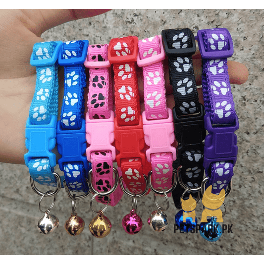 Cute Cat Printed Paws Collar with Bell – Adjustable for Cats 🐾